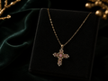 Collana Croce Rosa